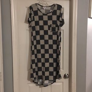 LuLaRoe Carly